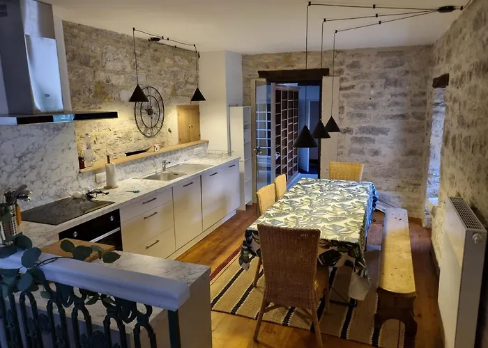 펜션 Maison De La Plume *