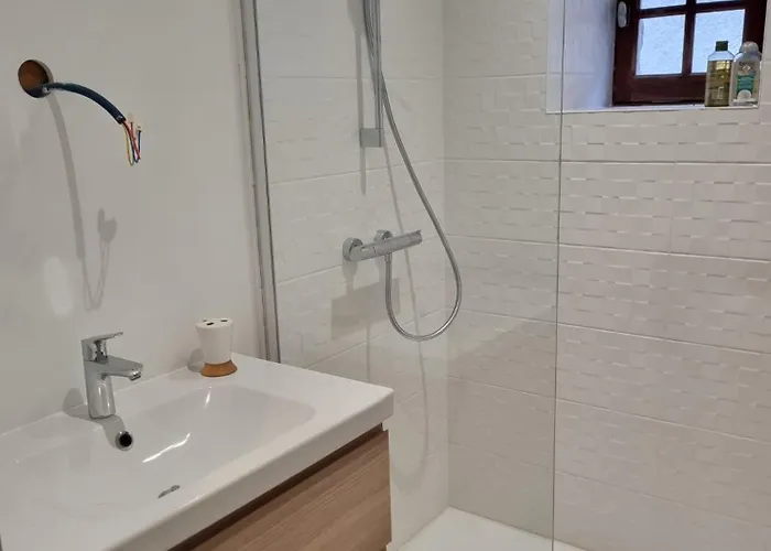 펜션 Maison De La Plume 카자르크